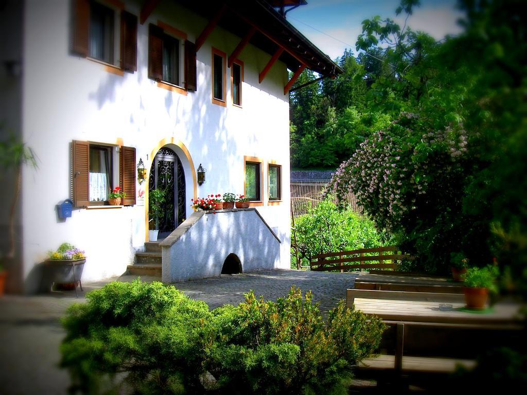 Tannerhof Bed & Breakfast Caines Exteriör bild