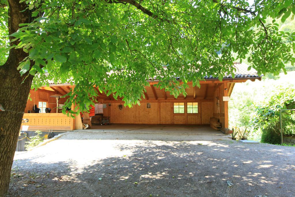 Tannerhof Bed & Breakfast Caines Exteriör bild