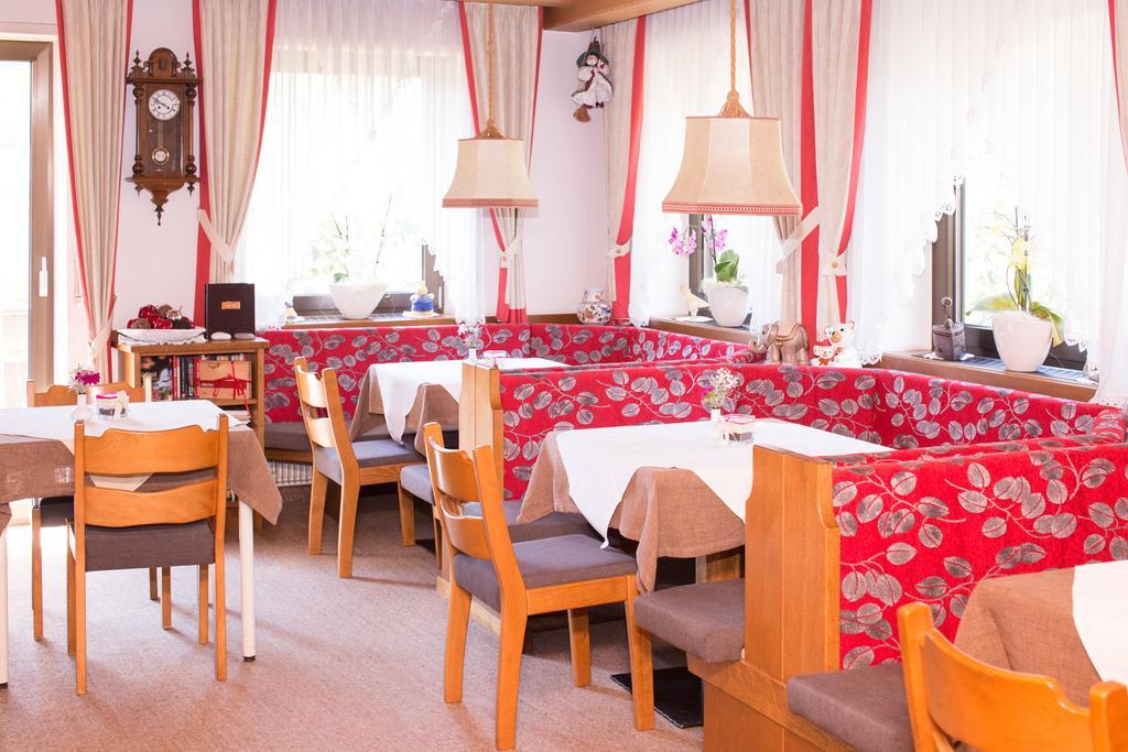 Tannerhof Bed & Breakfast Caines Exteriör bild
