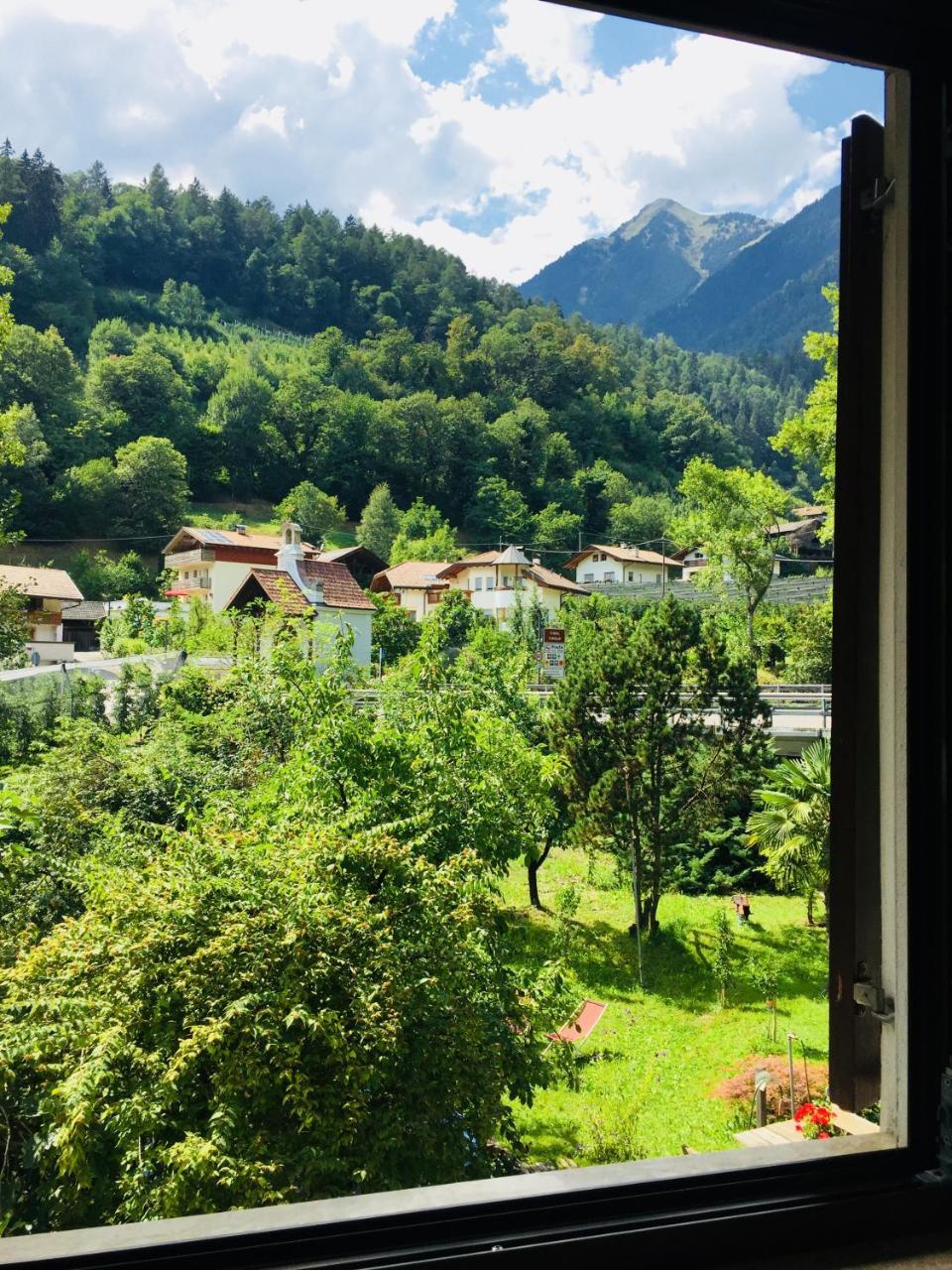 Tannerhof Bed & Breakfast Caines Exteriör bild